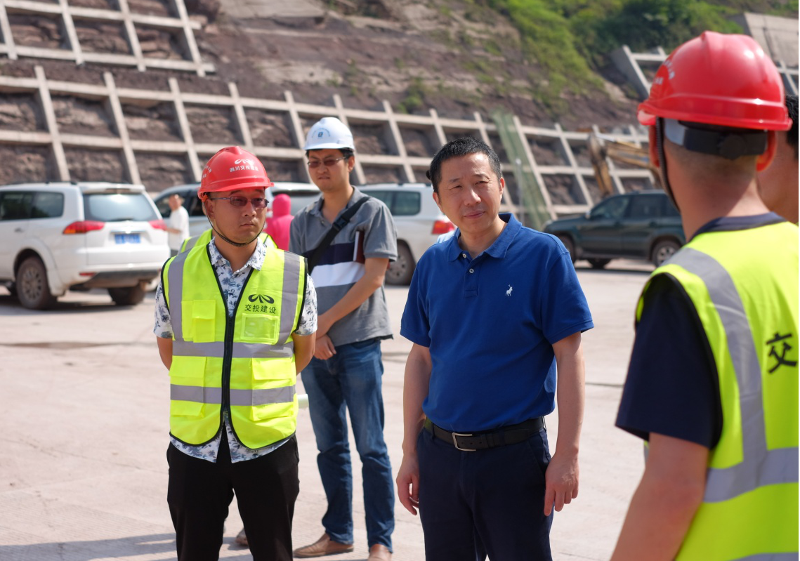集團公司建設管理部赴仁沐新高速調研施工進度工作