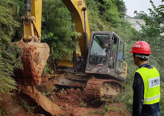 成樂高速擴容建設(shè)項目青衣江大橋正式啟動紅線清表工作